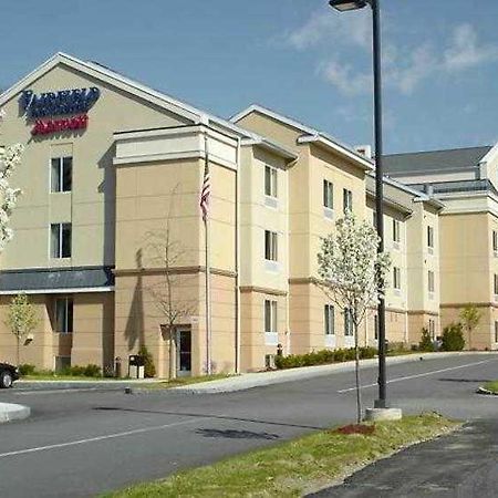 Fairfield Inn & Suites Worcester Обърн Екстериор снимка