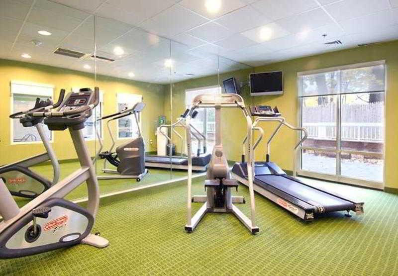 Fairfield Inn & Suites Worcester Обърн Екстериор снимка