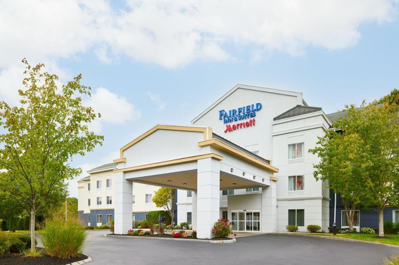 Fairfield Inn & Suites Worcester Обърн Екстериор снимка