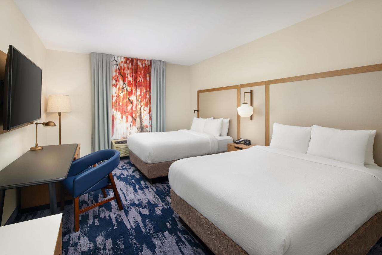 Fairfield Inn & Suites Worcester Обърн Екстериор снимка